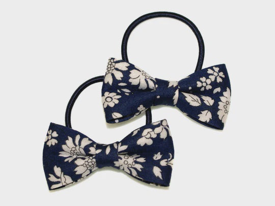 LIBERTY CAPEL BOW PONYTAILS